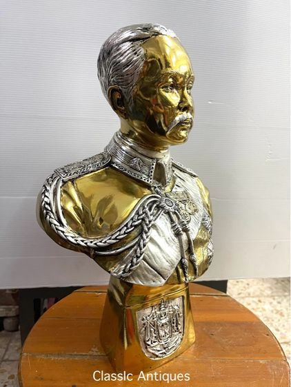 รูปปั้นเสด็จพ่อ ร.5 ครึ่งองค์ทองเหลืองA2 รูปที่ 8