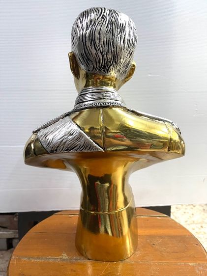 รูปปั้นเสด็จพ่อ ร.5 ครึ่งองค์ทองเหลืองA2 รูปที่ 11