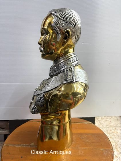 รูปปั้นเสด็จพ่อ ร.5 ครึ่งองค์ทองเหลืองA2 รูปที่ 10