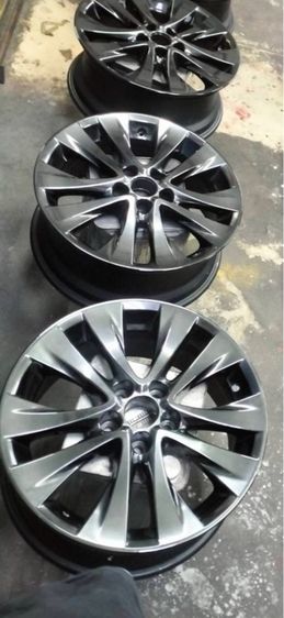 แม็ก ขอบ18 5รู 114 ชุดละ99000