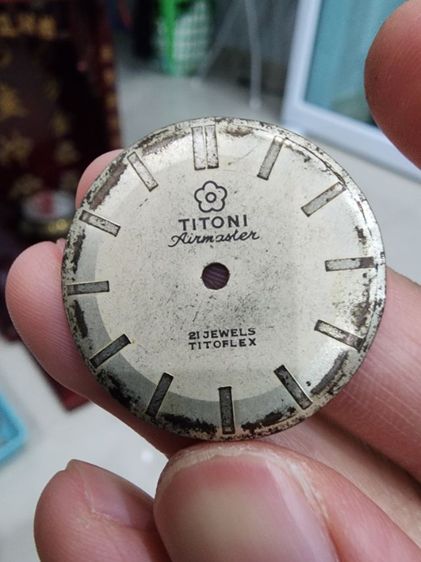 หน้าปัด TITONI เก่าเก็บ เดิมๆสวยหายาก ขายตามสภาพพร้อมส่ง