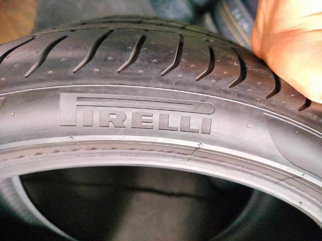ยางพีระรี่ 285 35 22  315 30 22 ใส่ porsche รูปที่ 9