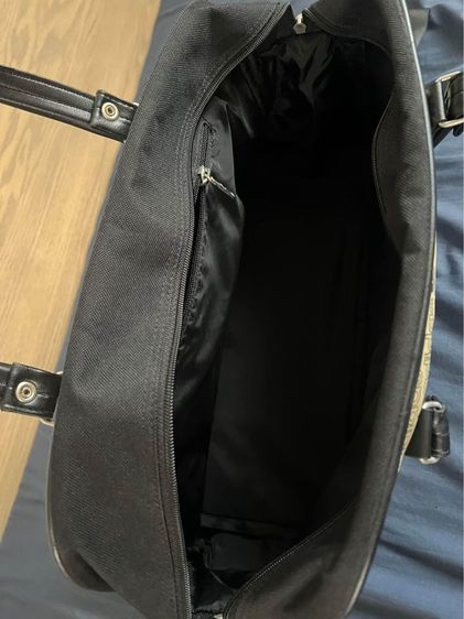 ขายกระเป๋าสะพาย ทรงคลาสิค พิมพ์ลาย adidas ของแท้ สภาพดี ไม่มีชำรุด รูปที่ 5