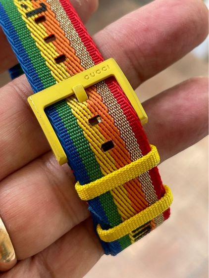 GUCCI Le Marche Des Merveilles Yellow Tiger Quartz Silver Dial Men's Watch YA146410 รูปที่ 14