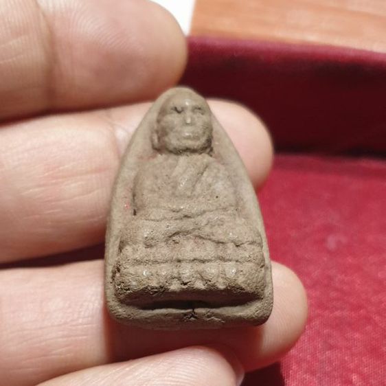 หลวงปู่ทวดวัดช้างให้ เนื้อว่าน บริษัท มหาชัยขนส่ง ภาคใต้ จำกัด ปี 41 ปลุกเสกวัดช้างให้ ปลุกเสกวัดพระแก้ว อาจารย์นองปลุกเสก หายากสภาพ สวย รูปที่ 3