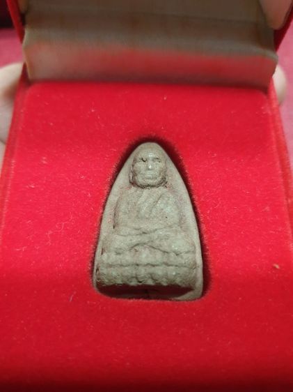 หลวงปู่ทวดวัดช้างให้ เนื้อว่าน บริษัท มหาชัยขนส่ง ภาคใต้ จำกัด ปี 41 ปลุกเสกวัดช้างให้ ปลุกเสกวัดพระแก้ว อาจารย์นองปลุกเสก หายากสภาพ สวย รูปที่ 9