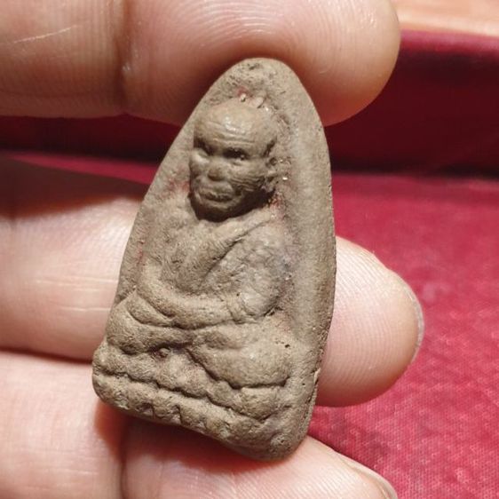 หลวงปู่ทวดวัดช้างให้ เนื้อว่าน บริษัท มหาชัยขนส่ง ภาคใต้ จำกัด ปี 41 ปลุกเสกวัดช้างให้ ปลุกเสกวัดพระแก้ว อาจารย์นองปลุกเสก หายากสภาพ สวย รูปที่ 4