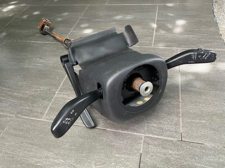 Volk Caravelle Transporter รุ่น T5 T5.1 สไปรอนคอพวงมาลัย วางแก้วน้ำ ก้านปัดน้ำฝน ก้านยกเลี้ยว ของแท้มือสอง Resistance Air รูปที่ 11