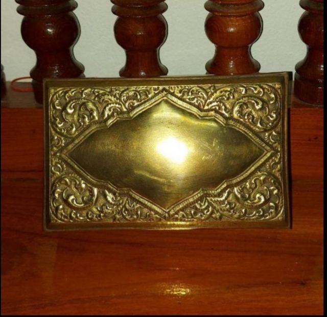 179กล่องทองเหลือง, กล่องทองเหลืองโบราณ รูปที่ 3