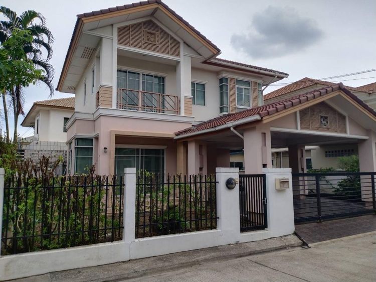 ขายบ้านเดี่ยวสราญสิริ2ชั้น56.1ตรว3นอน3น้ำแอร์4ตัว ติดถราชพฤกษ์อ.ปากเกร็ดจ.นนทบุรี