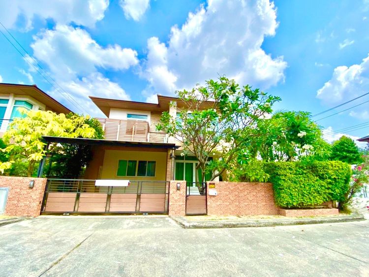 The Boulevard Sriracha Village Detached house for rent near J-Park Assumption College, Sriracha-Nong Yai Bu Fully Furnished