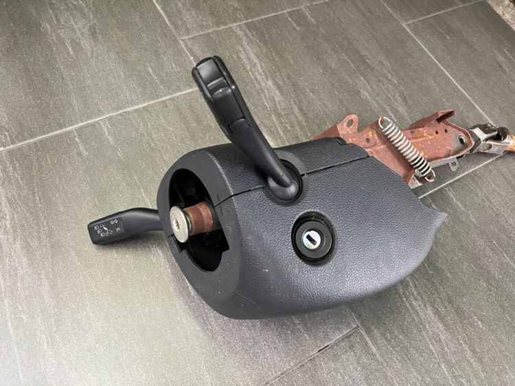 Volk Golf MK6 ก้านยกเลี้ยว รีโมท สไปรอน ม่านพับ แผ่นสไลด์  คอนโซลVOLK Scirocco Golf MK5 MK6 รูปที่ 5