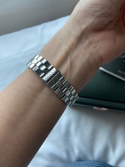 Gucci Gwatch lady หน้าปัทม์ดำ สภาพดี รูปที่ 8