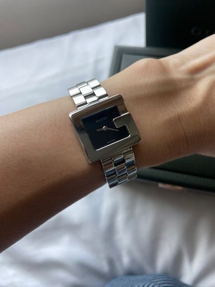 Gucci Gwatch lady หน้าปัทม์ดำ สภาพดี รูปที่ 7