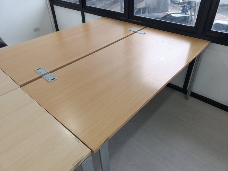 โต๊ะทำงาน ModernForm ขาเหล็กอย่างดี 2ขนาด สภาพสวย รูปที่ 2