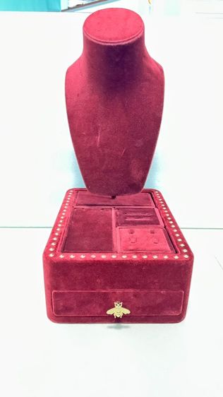 อื่นๆ กล่องเก็บเครื่องประดับ ชุดเครื่องประดับGucci