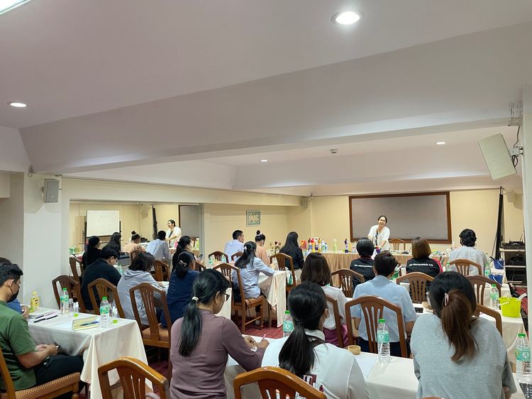 อบรมแม่บ้านโรงแรม รีสอร์ท บ้านพักอาศัย มือใหม่ หัดเปิดAirbnb และ Pool Villa