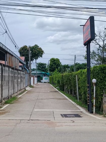 ขายกิจการรีสอร์ท 10ห้องพร้อม ออฟฟิต และอาคารซักล้าง อยู่ในเขตท่าเรือแหลมฉบังหลัง ม.เกษตรอ่าวอุดม รูปที่ 4