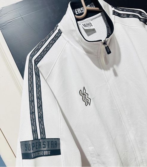 เสื้อวอร์มสีขาว แบรนด์ Superstar  รูปที่ 5