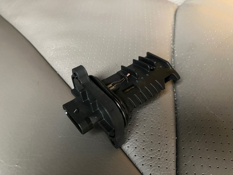 Air Flow BMW F30 Hybrid F20 F32 เป็นของใหม่ 0280218279 13627612746 รูปที่ 3
