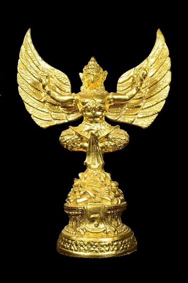 ครุฑ หลวงพ่อวรา