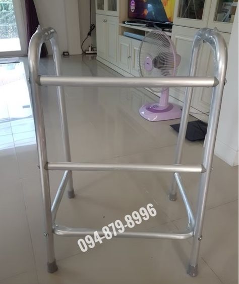 โครงเหล็กช่วยเดิน สี่ขา Walker Wheelchair ไม้เท้าคนสูงอายุ รูปที่ 2