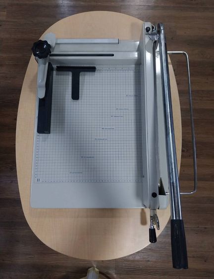 อุปกรณ์ตัด เครื่องตัดกระดาษ