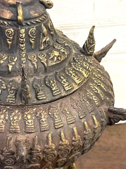 ขันน้ำมนต์ ทองเหลือง ใบกลาง สะสมA6 รูปที่ 4