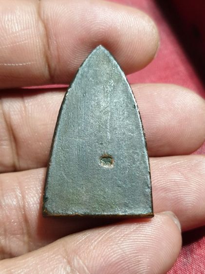 หลวงปู่ทวดรุ่นหลังเตารีด รุ่น เสาร์ 5 ธรรมมงคล วัดคอกหมู( วัดสิตาราม) ป้อมปราบศัตรูพ่าย ปี 36 สภาพสวยไม่มีกล่อง รับประกันพระแท้ รูปที่ 6