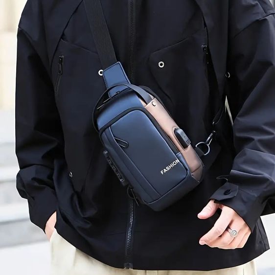 Cross body bag for men การะเป๋าสะพายสำหรับผูชาย ใหม่