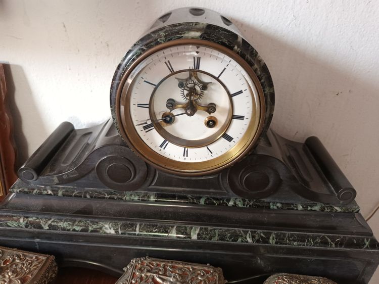 นาฬิกาตั้งบนเตาพิงหินอ่อนเก่าอายุ150ปี รูปที่ 3