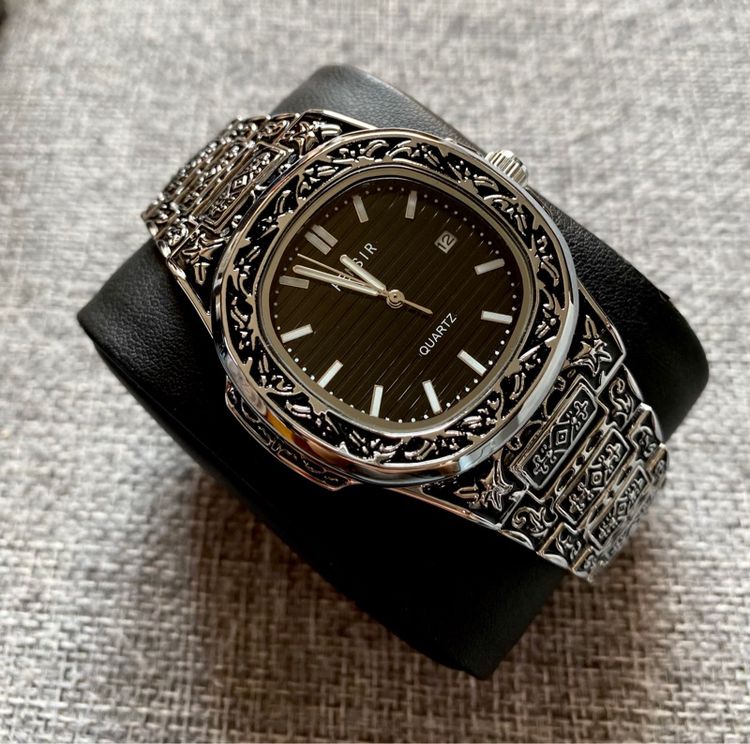 Vintage Watch ตัวเรือนออกแบบลายพิเศษ สายสแตนเลส รูปที่ 15