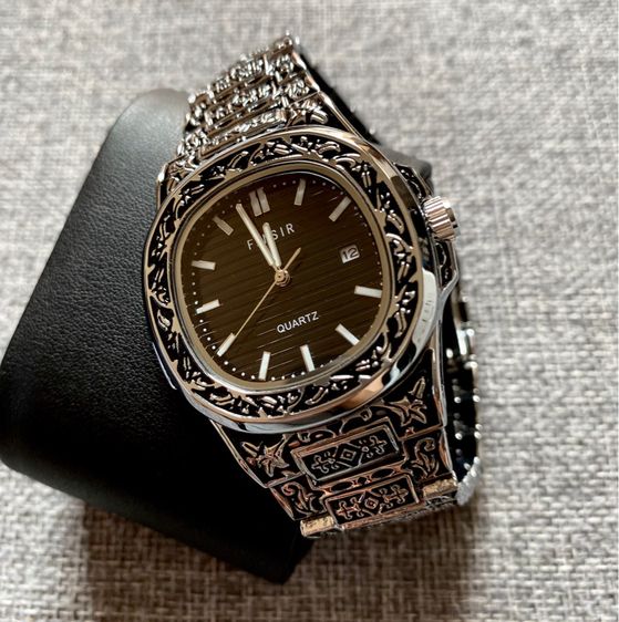 Vintage Watch ตัวเรือนออกแบบลายพิเศษ สายสแตนเลส รูปที่ 12