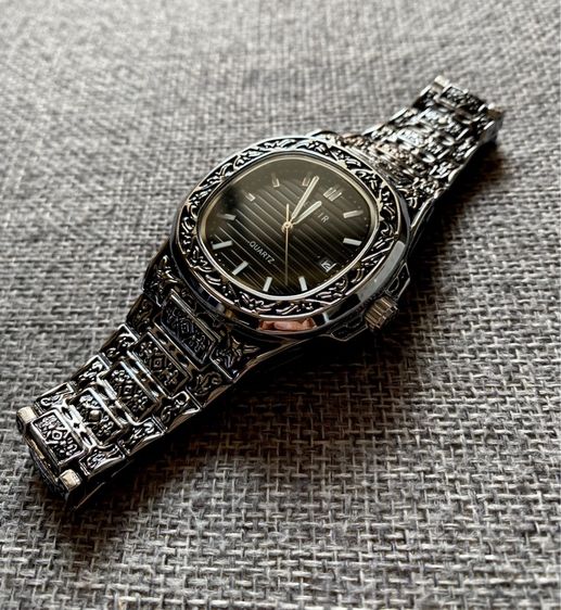 Vintage Watch ตัวเรือนออกแบบลายพิเศษ สายสแตนเลส รูปที่ 8