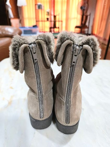 ขายรองเท้าบูท Marks and Spencer ผู้หญิง หนัง Suade สวยหรูดูแพงมากๆ ซื้อจากเซ็นทรัลห้าพันห้า ขายถูก รูปที่ 5