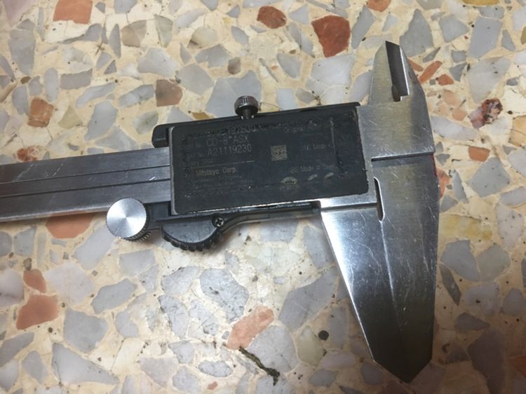 เวอเนียดิจิตอลขนาด 8 นิ้ว Mitutoyo สภาพดีพร้อมซองกระเป๋า รูปที่ 4