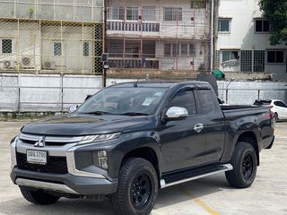 Mitsubishi Triton Cab 2.4GT plus เกียร์ธรรมดา ปี2018 สีเทา มิตซูบิชิ ไตตั้น แคป รถกระบะ รถสวยสภาพนางฟ้า