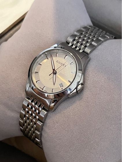 GUCCI G Timeless Watch Ladies Swiss Quartz 126.5 YA126501 White Dial 27 mm White Dial รูปที่ 5