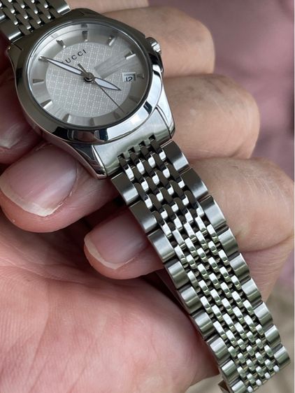 GUCCI G Timeless Watch Ladies Swiss Quartz 126.5 YA126501 White Dial 27 mm White Dial รูปที่ 15