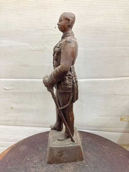 รูปปั้น ร.5 ทองเหลืองS4 รูปที่ 6