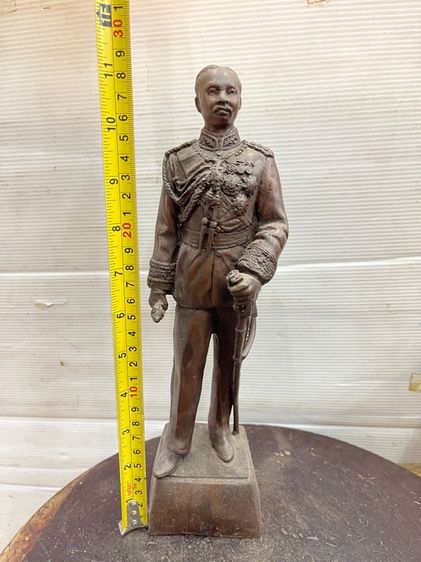 รูปปั้น ร.5 ทองเหลืองS4 รูปที่ 9