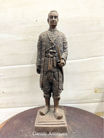 รูปปั้น ร.1 ทองเหลืองS1 รูปที่ 2