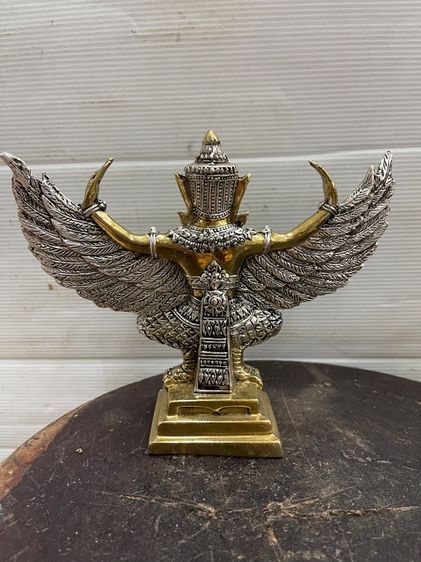 ครุฑ ทองเหลืองกะไหล่เงิน ทองสะสม รูปที่ 5