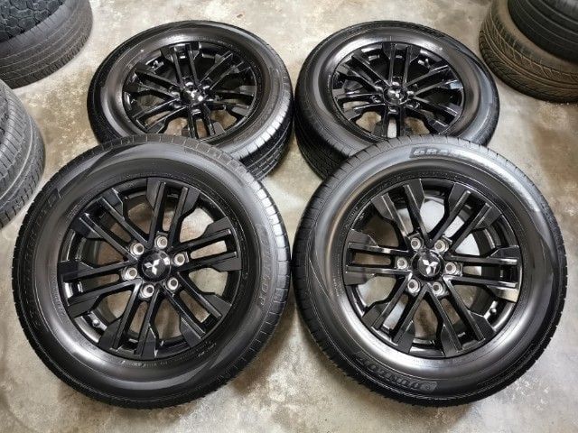 ล้อ​ปา​เจ​โร่​ ขอบ​18​