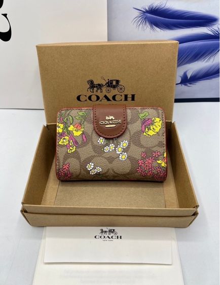 กระเป๋าสตางค์ Coach ใบสั้น  รูปที่ 7