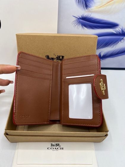 กระเป๋าสตางค์ Coach ใบสั้น  รูปที่ 8