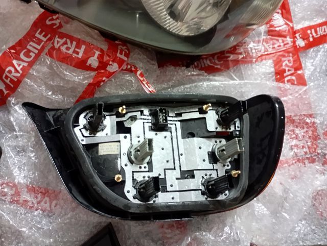 ไฟท้าย BM E90 รูปที่ 2