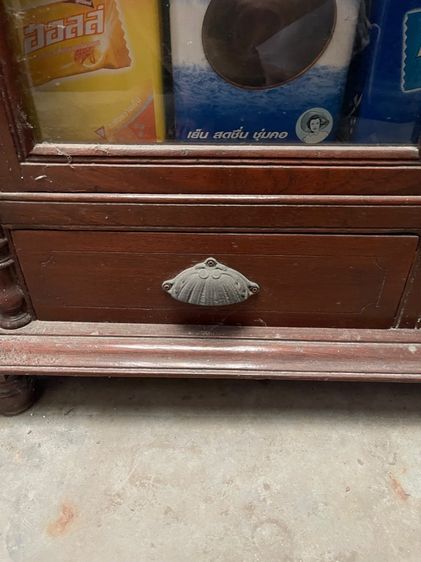 ตู้ ไทยหัวบัว เกลียวเชือกไม้สักโบราณ  รูปที่ 7