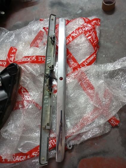 คิ้วฝาท้าย แท้ นีโอ