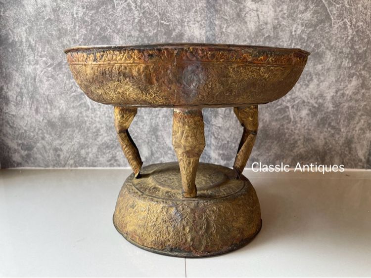 ถาด ล้างหน้า ขาสิงห์ พาน ทองเหลืองโบราณ เก่าสะสม รูปที่ 3